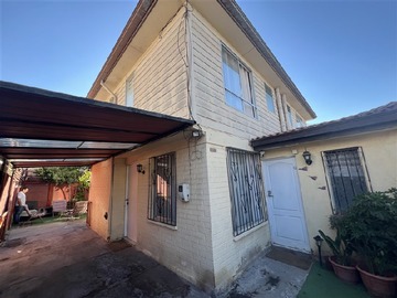 Casa en venta en Salar de Atacama, Maipú - 3 dormitorios, 2 baños