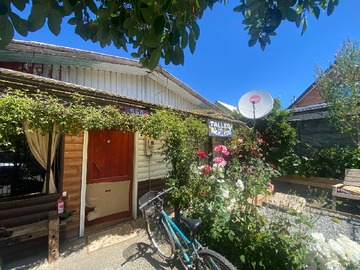 Casa en venta en Saturnino Epulef, Villarrica - 4 dormitorios, 2 baños
