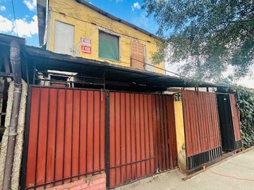 Casa en venta en En la Florida - 4 dormitorios, 2 baños