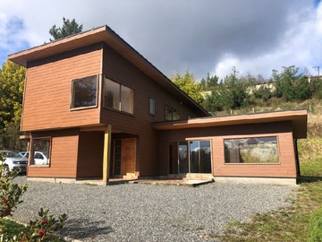 Casa en venta en Villarrica, Villarrica - 4 dormitorios, 4 baños