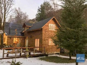 Casa en arriendo mensual en Termas de Chillan 10-12 pax (112870), Pinto - 4 dormitorios, 3 baños