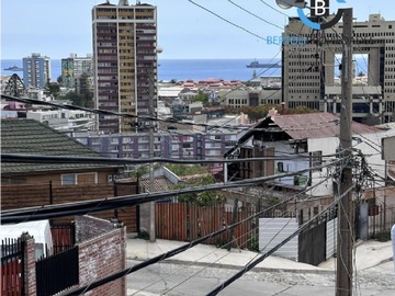 Casa en venta en Cercano a congreso de valparaíso, Valparaíso - 4 dormitorios, 2 baños
