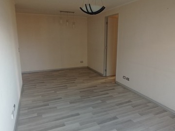 Departamento en arriendo mensual en Metro rojas magallanes, La Florida - 3 dormitorios, 2 baños