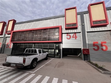 Bodega en arriendo mensual en Avenida Américo Vespucio / Camino Lo Boza, Renca - 2 baños