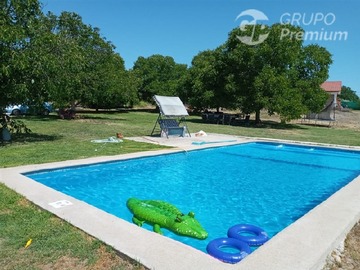 Parcela en venta en Parcelación Los Nogales de Don Toribio, Peñaflor - 5 dormitorios, 3 baños