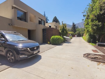 Casa en venta en María Monvel 1544, La Reina, Región Metropolitana de Santiago 7850000, Chile, La Reina - 4 dormitorios, 4 baños