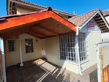 Casa en venta en Eyzaguirre con camino internacional, lomas de eyzaguirre, puente alto, Puente Alto - 3 dormitorios, 2 baños