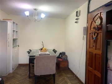 Departamento en venta en Metro Grecia, Macul - 2 dormitorios, 1 baño