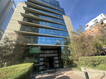 Oficina en venta en Metro escuela militar,, Las Condes - 2 dormitorios, 3 baños