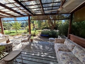 Casa en venta en 139 m2 en 5000 de terreno Las Mercedes UF 8000, Isla de Maipo - 2 dormitorios, 2 baños