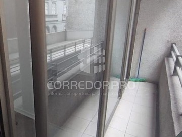 Departamento en venta en Depto. Remodelado con 1d + 1b y terraza. A pasos del metro., Santiago - 1 dormitorio, 1 baño