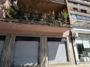 Local Comercial en venta en Avenida providencia esquina suecia - metro los leones, Providencia - 2 baños
