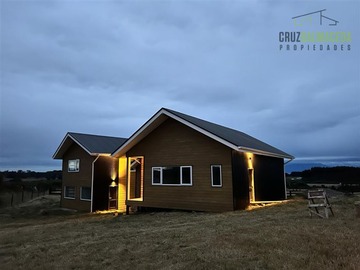 Casa en venta en Condominio Senderos del Bosque, Puerto Varas - 4 dormitorios, 4 baños