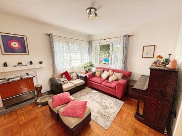Casa en venta en Casa con Excelente Conectividad (176448), Providencia - 4 dormitorios, 3 baños