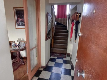 Casa en venta en Pucara, 5 Dorm, 4 Baños, 3 Estac, Patio (120964), Providencia - 4 dormitorios, 3 baños