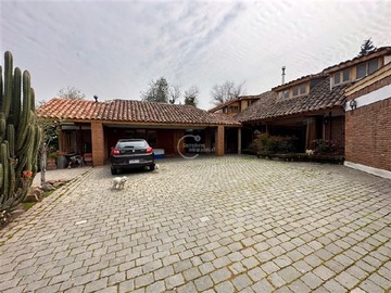 Sitio en venta en Camino el Ayuntamiento Lo Barnechea, Lo Barnechea - 5 dormitorios, 4 baños