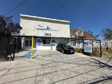 Casa en venta en Avenida Consistorial 2820, Peñalolén - 2 dormitorios, 2 baños