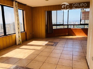 Departamento en venta en Traslaviña, Viña del Mar - 3 dormitorios, 3 baños