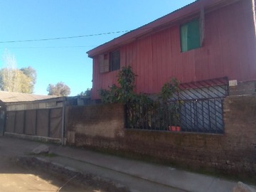 Parcela en venta en Bella Parcela con Dos Cabañas en Calle las Quinquilas Lampa - 9 dormitorios, 2 baños