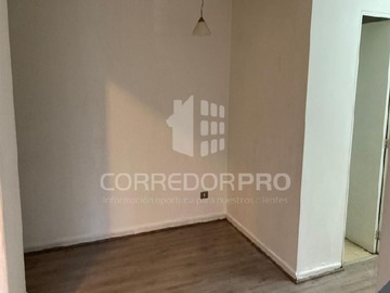 Departamento en venta en Departamento con 3d + 1b. A pasos del metro rondizzoni., Santiago - 3 dormitorios, 1 baño