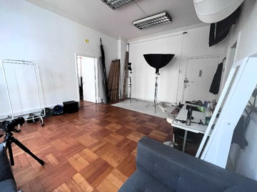 Oficina en venta en Oficina en venta Santiago Moneda 90 m2 (64412), Santiago - 1 baño