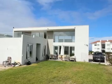 Casa en venta en Amplia Casa con Jardín y Piscina (140123), La Serena - 5 dormitorios, 3 baños