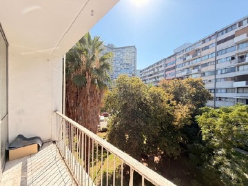 Departamento en venta en Cercana a av. Nueva providencia, Providencia - 3 dormitorios, 2 baños