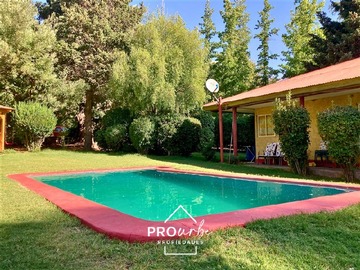Terreno en arriendo mensual en Casa en arriendo año corrido de 3D/2B, terreno 1.500m2 piscina, quincho, en Condominio, Melocoton, San José de Maipo, San José de Maipo - 3 dormitorios, 2 baños
