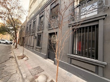 Local Comercial en arriendo mensual en Corte Suprema / Olivares, Santiago - 1 baño