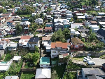 Casa en venta en Amplio terreno con vistas Panorámicas en barrio Puerto. (131385), Puerto Montt - 7 dormitorios, 1 baño