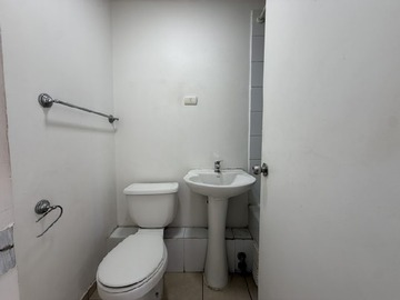 Departamento en venta en Departamento Condominio Altos de Merced, En la Comuna de Quillota - 3 dormitorios, 1 baño