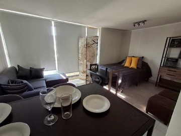 Departamento en arriendo mensual en Amoblado Studio Club Hípico (71720), Santiago - 1 baño