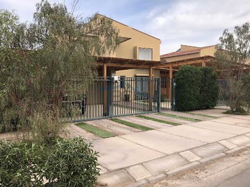 Casa en venta en Se vende espectacular inmueble en Lomas Huasi. (177419), Calama - 5 dormitorios, 4 baños