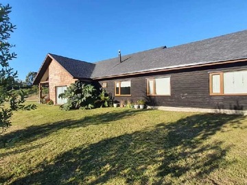Casa en venta en Casa en Parcela, Puerto Varas (75961), Puerto Varas - 5 dormitorios, 3 baños