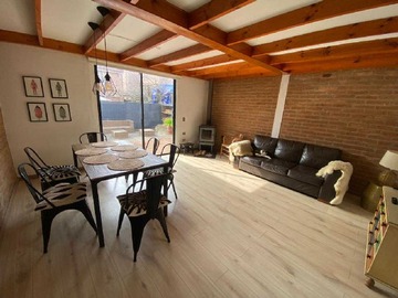 Casa en venta en Amplia Casa con Diseño Moderno (171954), Concón - 3 dormitorios, 2 baños