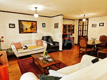 Casa en venta en Casa 4 dormitorios, pedro aguirre cerda (171344), Santiago - 4 dormitorios, 2 baños