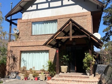 Parcela en venta en Camino los refugios / el arrayán, Lo Barnechea - 6 dormitorios, 4 baños