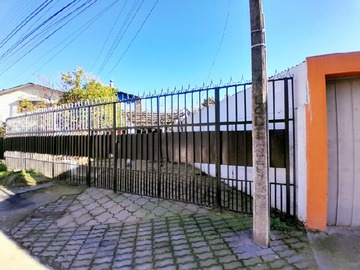 Casa en venta en Villa los conquistadores, Talca - 5 dormitorios, 2 baños