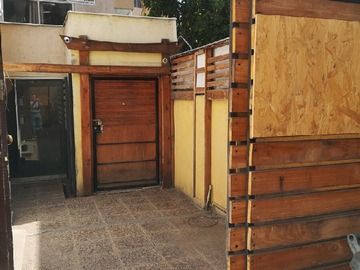Local Comercial en arriendo mensual en Juan enrique concha-con irarrazaval, Ñuñoa - 1 baño