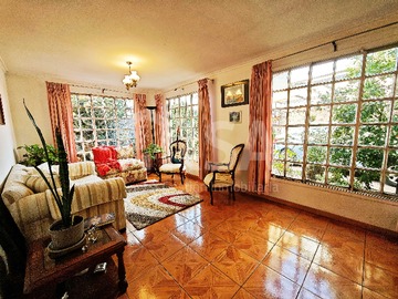 Casa en venta en Casa en sector residencial (166161), Pedro Aguirre Cerda - 3 dormitorios, 2 baños