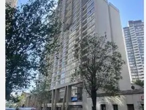 Departamento en venta en Oportunidad Departamento de Inversión Cerca Metro Irarrazaval - 1 dormitorio, 1 baño