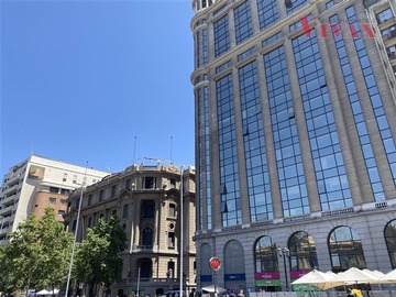 Oficina en arriendo mensual en Nueva York / Alameda, Santiago - 10 dormitorios, 7 baños