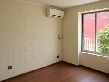 Casa en venta en -, Quilicura - 4 dormitorios, 2 baños