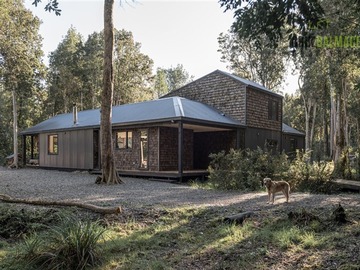 Casa en venta en Loteo Coigues del Sur, Puerto Varas - 3 dormitorios, 2 baños