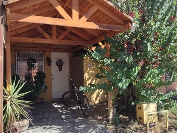 Casa en venta en Sector Lomas De Eyzaguirre, Puente Alto - 4 dormitorios, 1 baño