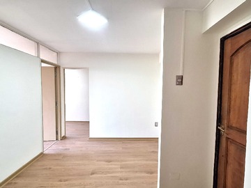 Oficina en venta en Venta oficina con 3 privados remodelada (181968), Santiago - 3 dormitorios, 1 baño