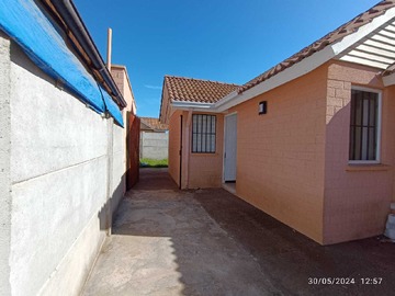 Casa en arriendo mensual en Casa en Arriendo (175165), Coquimbo - 3 dormitorios, 2 baños