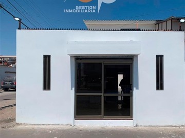 Oficina en venta en Av. Los Cóndores 3765, Alto Hospicio - 1 baño