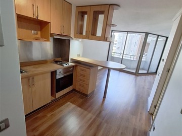 Departamento en arriendo mensual en Av. Providencia / condell / metro salvador, Providencia - 1 dormitorio, 1 baño