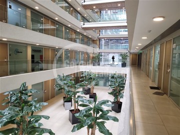 Oficina en arriendo mensual en Estoril/ las condes/ con permiso clinica estetica, Las Condes - 2 dormitorios, 1 baño